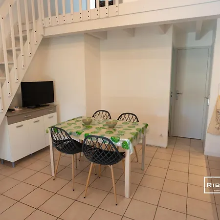 Riboleys - Maison climatisée à 500m de la mer Vias